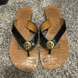 Tory patent leather thong sandal